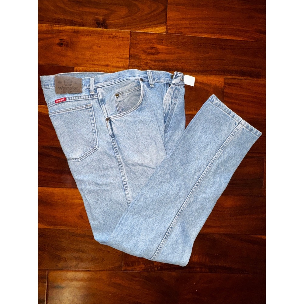 Vintage Wrangler Authentics Mens Light Wash Straight Leg Jeans 33/32 Distressed